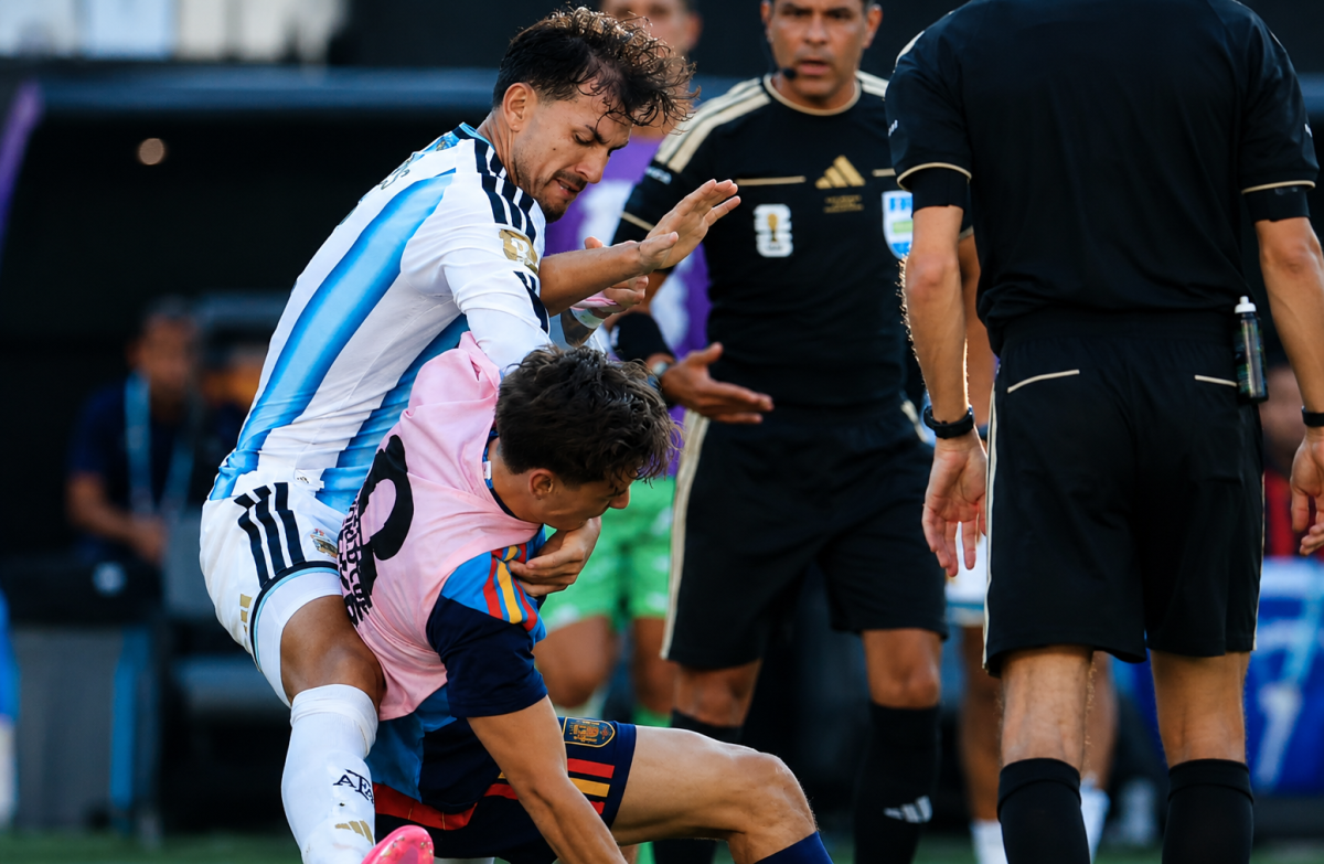 FIFA clarifies Leandro Paredes was not shown red card after World Cup final brawl