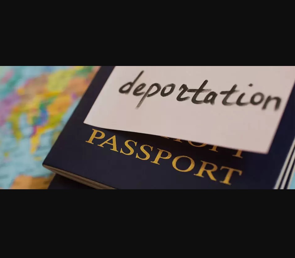 ‘Because I’m Muslim’: British student details US airport deportation and detention experience